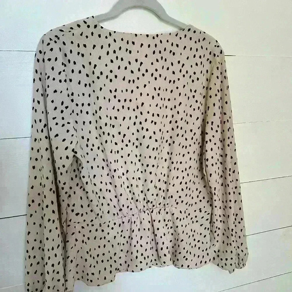 RIVER ISLAND Cream & Black Spotted Peplum Top Size 16 UK (Large US) - Picture 7 of 11